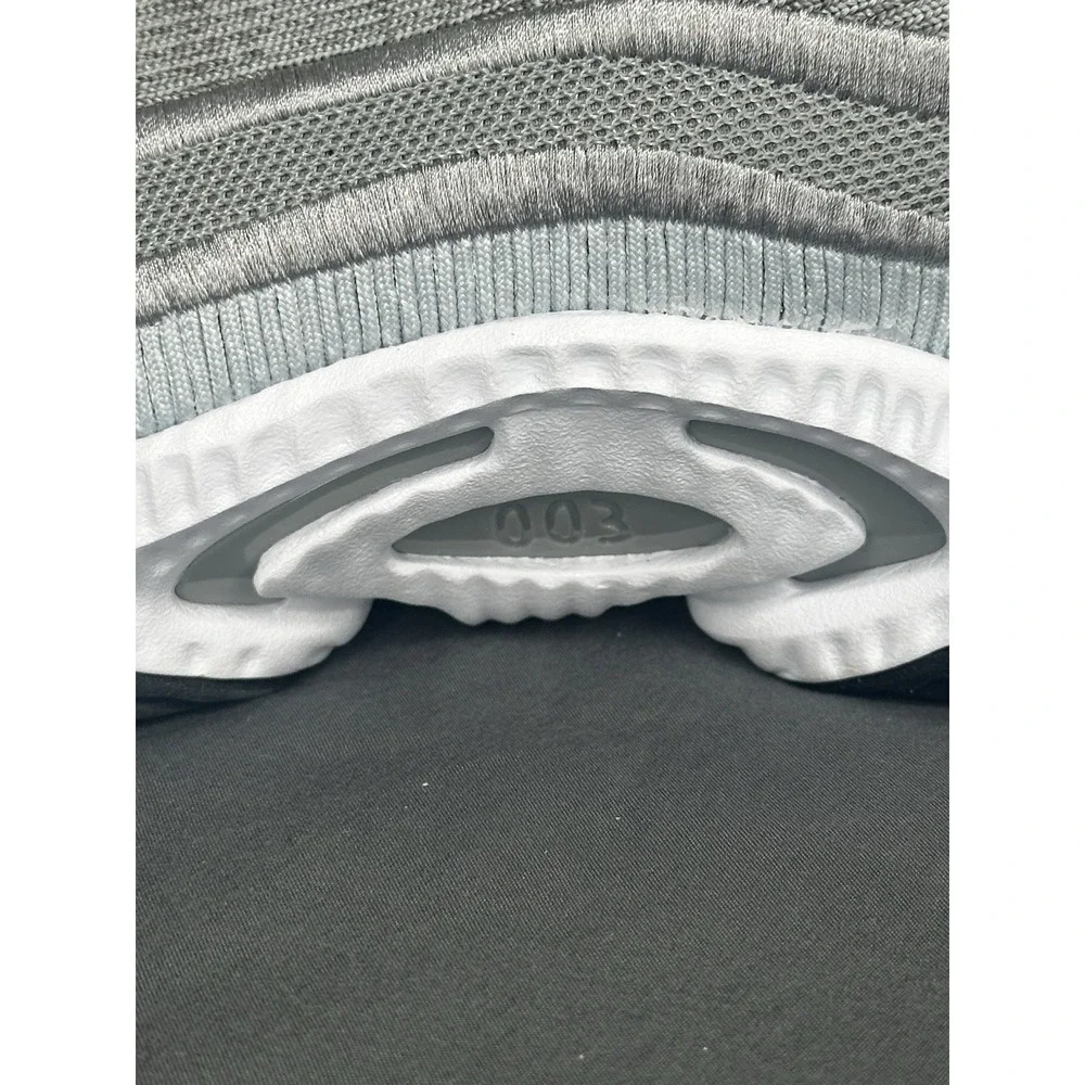 Nike cosmic unity